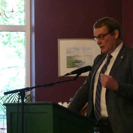 Größeres Bild ansehen